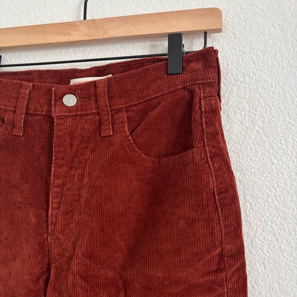 Levi's Women's Size 28 Brown Corduroy High Waisted Mom Jean - Picture 4 of 6